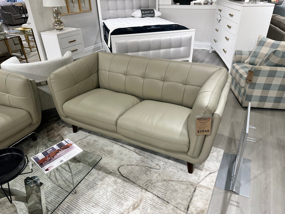 Amax Leather Allegro FLOOR MODEL CLEARANCE