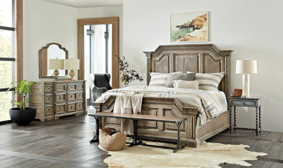 La Grange Rolling Hill Nine-Drawer Dresser